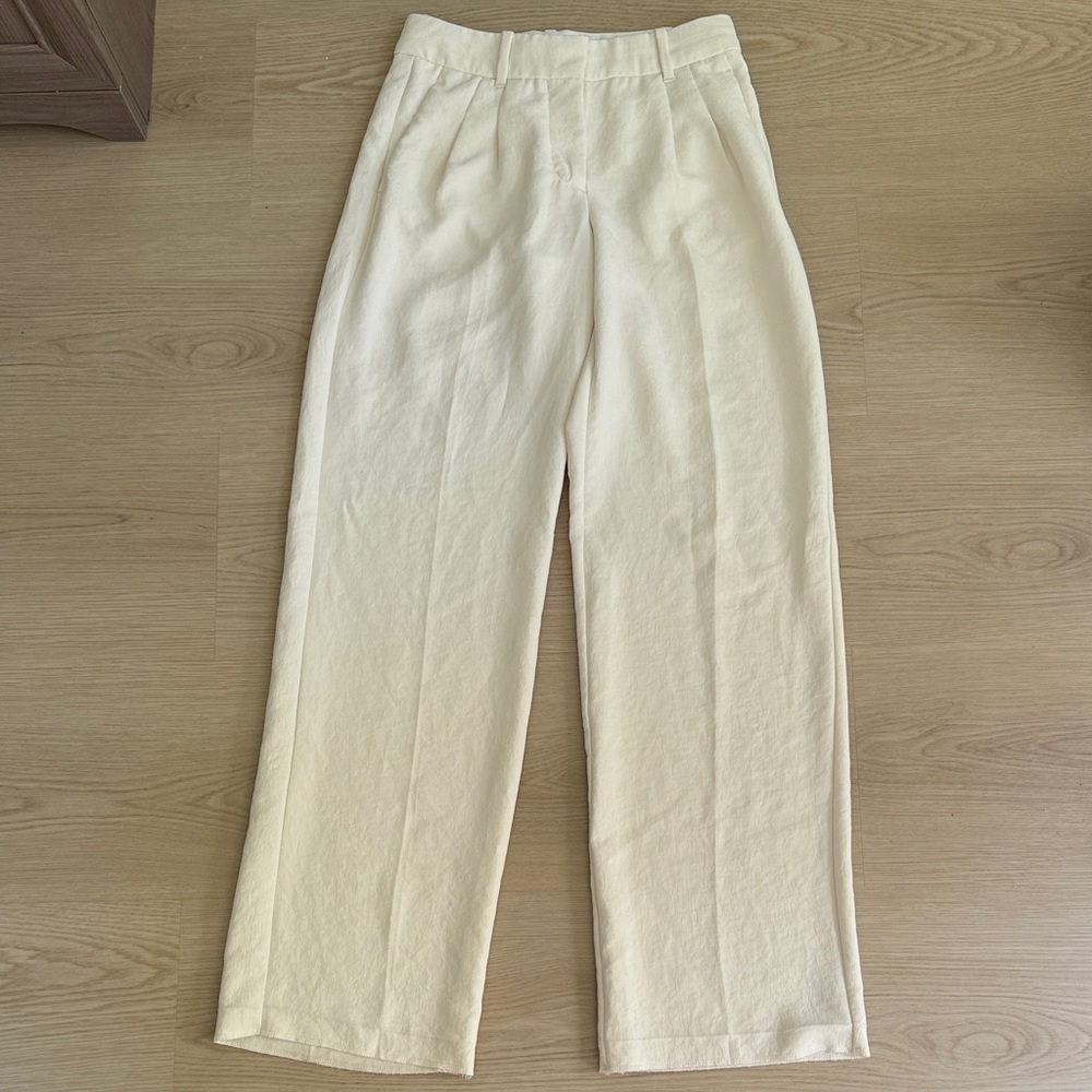 Aritzia Wilfred effortless pants- low rise